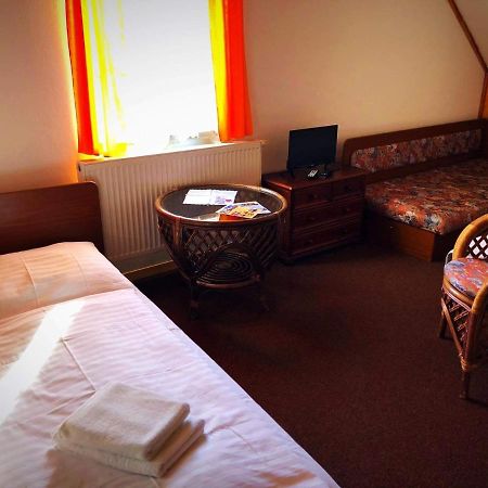 Hostinec Selsky Dvur Zbiroh Bagian luar foto