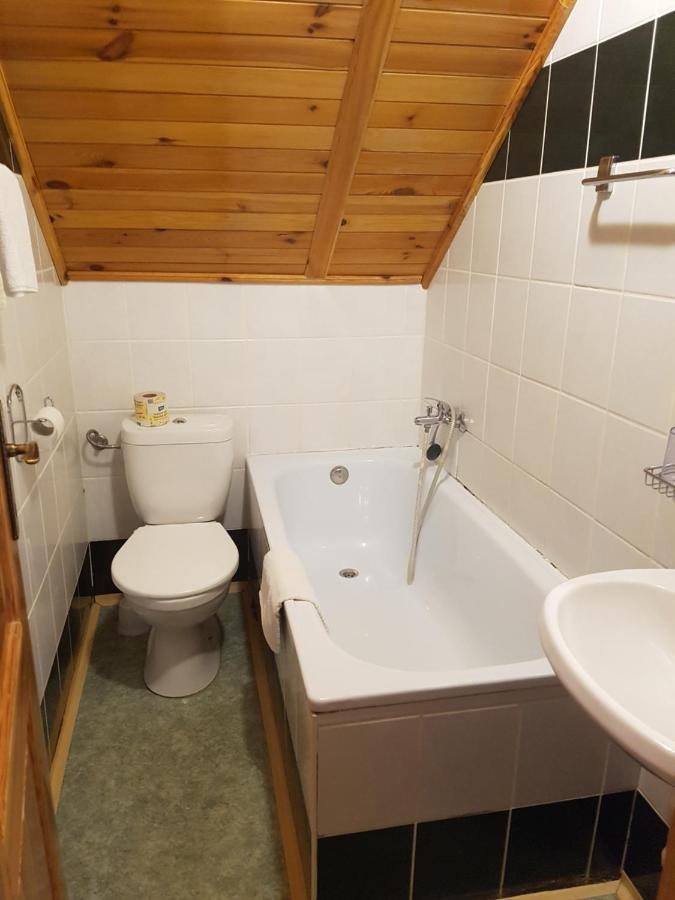 Hostinec Selsky Dvur Zbiroh Bagian luar foto